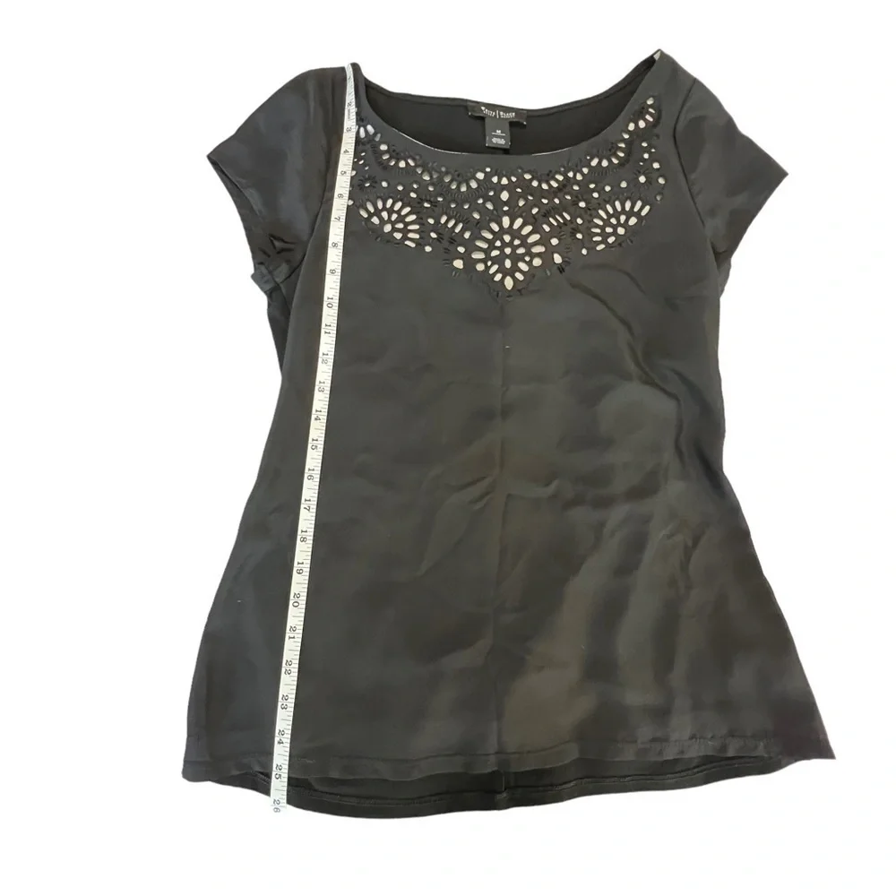 White House Black Market Eyelet Cap Sleeve Top size: medium